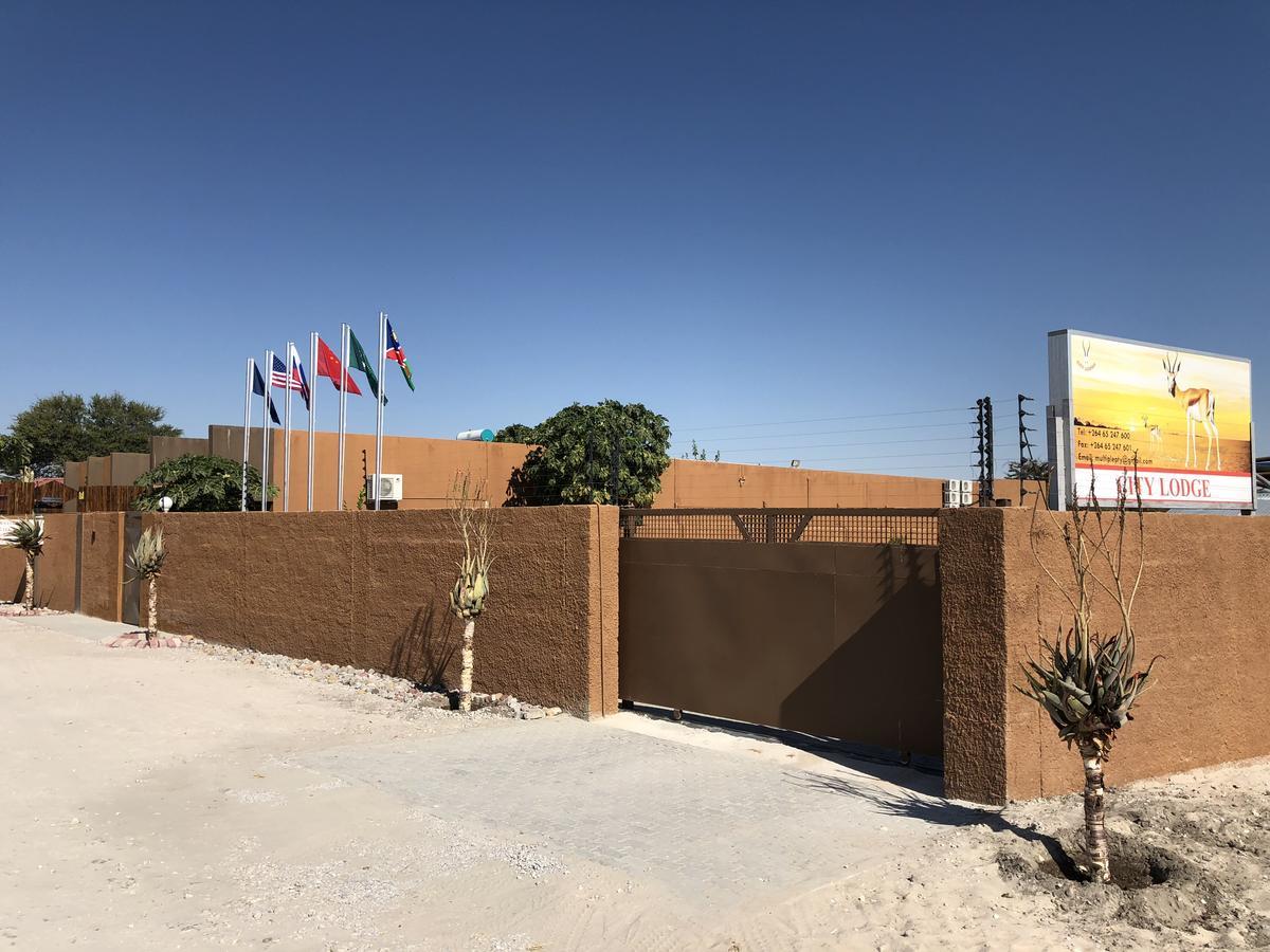 City Lodge Etosha Omuthiya Eksteriør billede