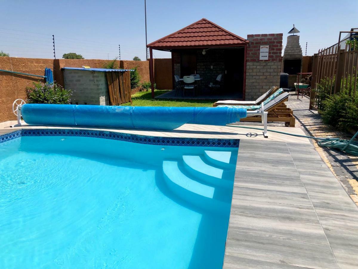 City Lodge Etosha Omuthiya Eksteriør billede